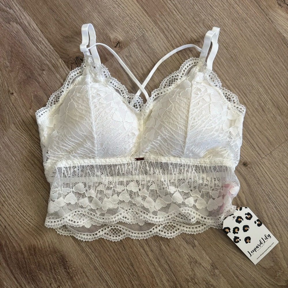 Lady K White Luna Lace Bralette Bra. Criss Cross Front. Small Medium